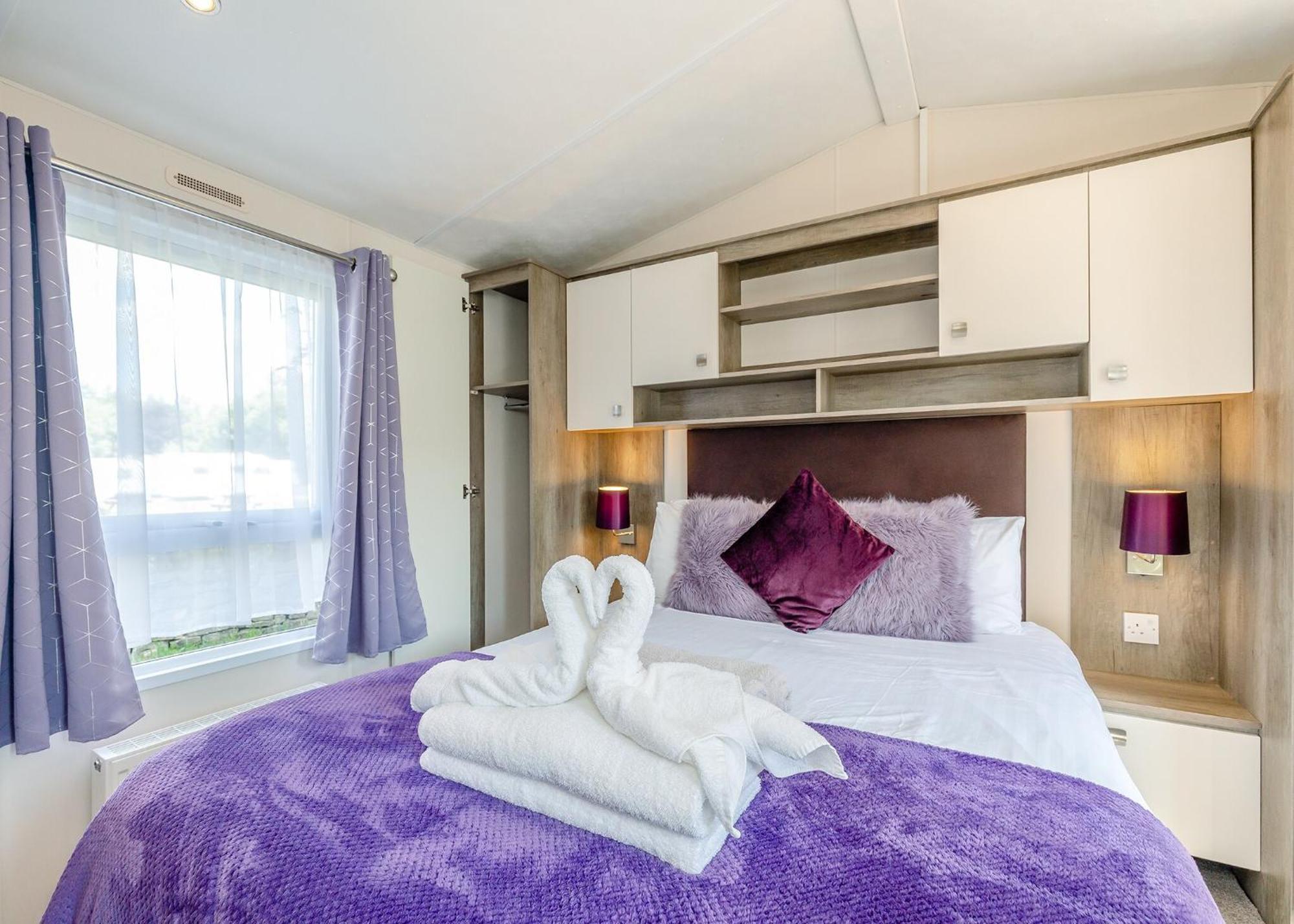 Longnor Wood Holiday Park Екстер'єр фото