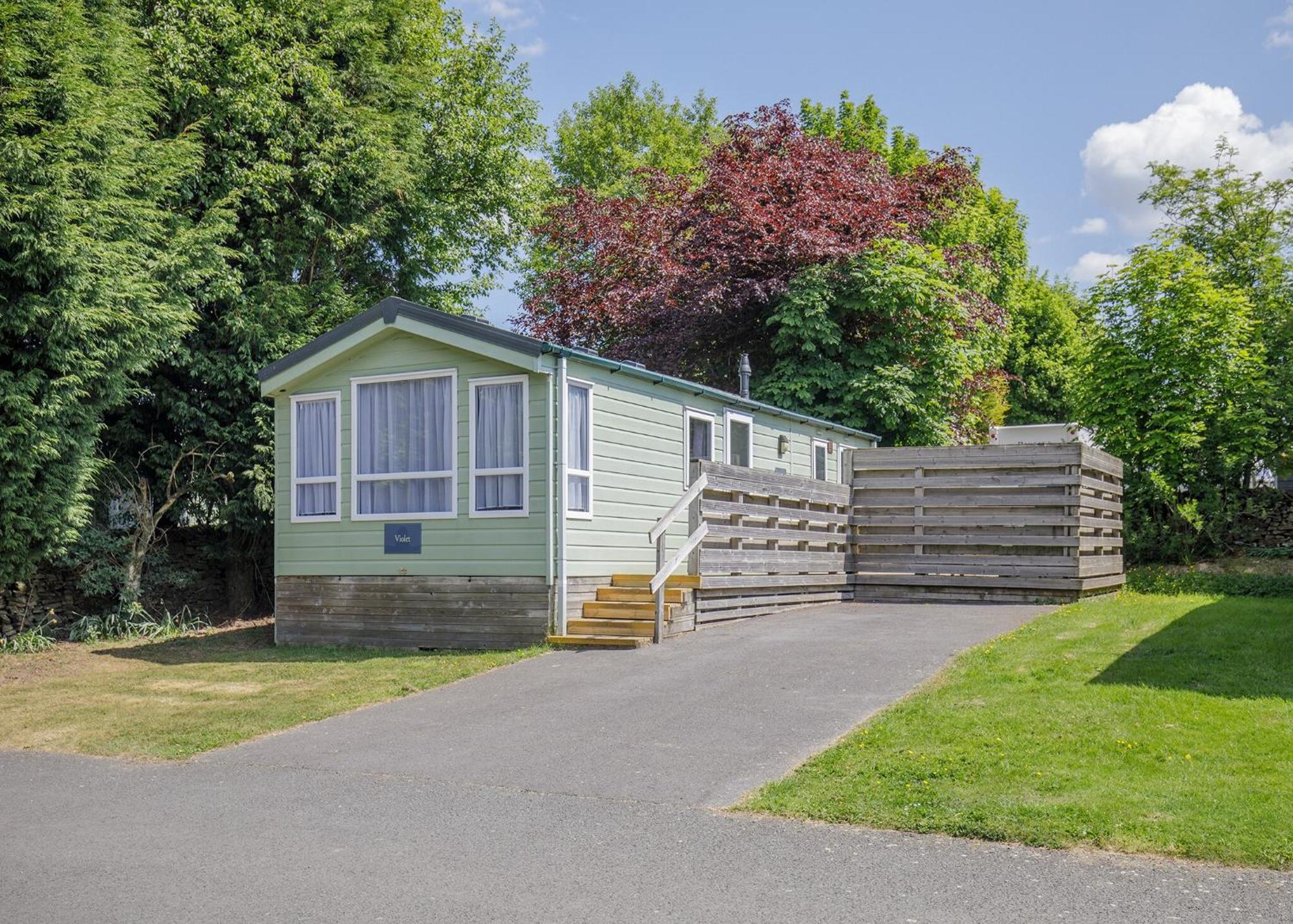 Longnor Wood Holiday Park Екстер'єр фото
