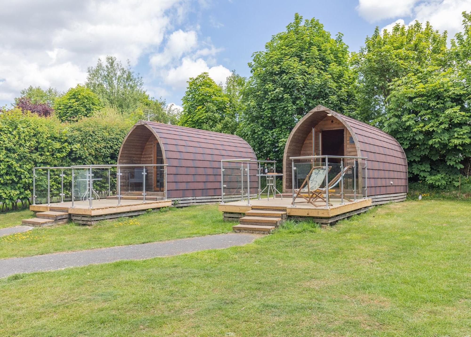 Longnor Wood Holiday Park Екстер'єр фото