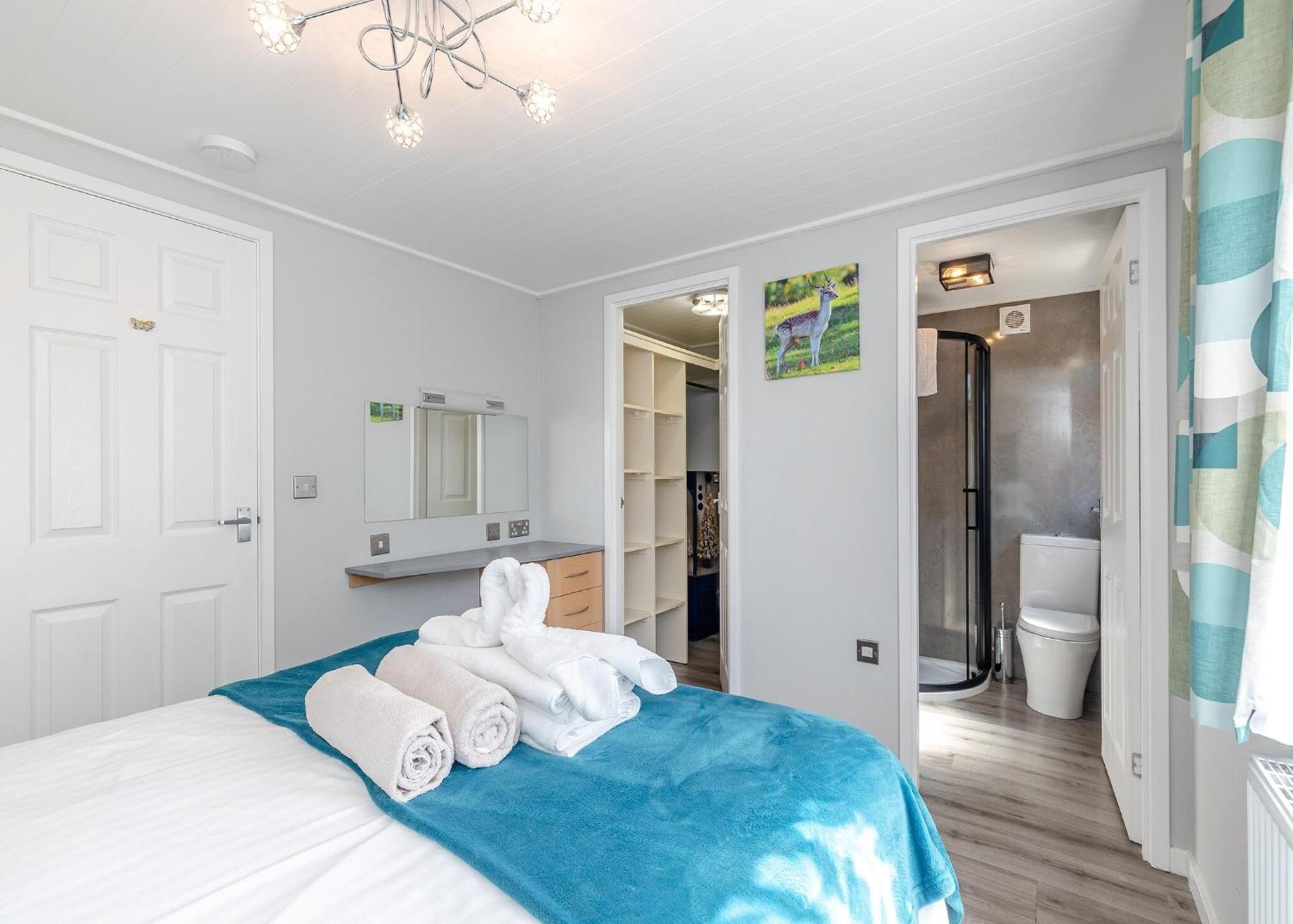 Longnor Wood Holiday Park Екстер'єр фото