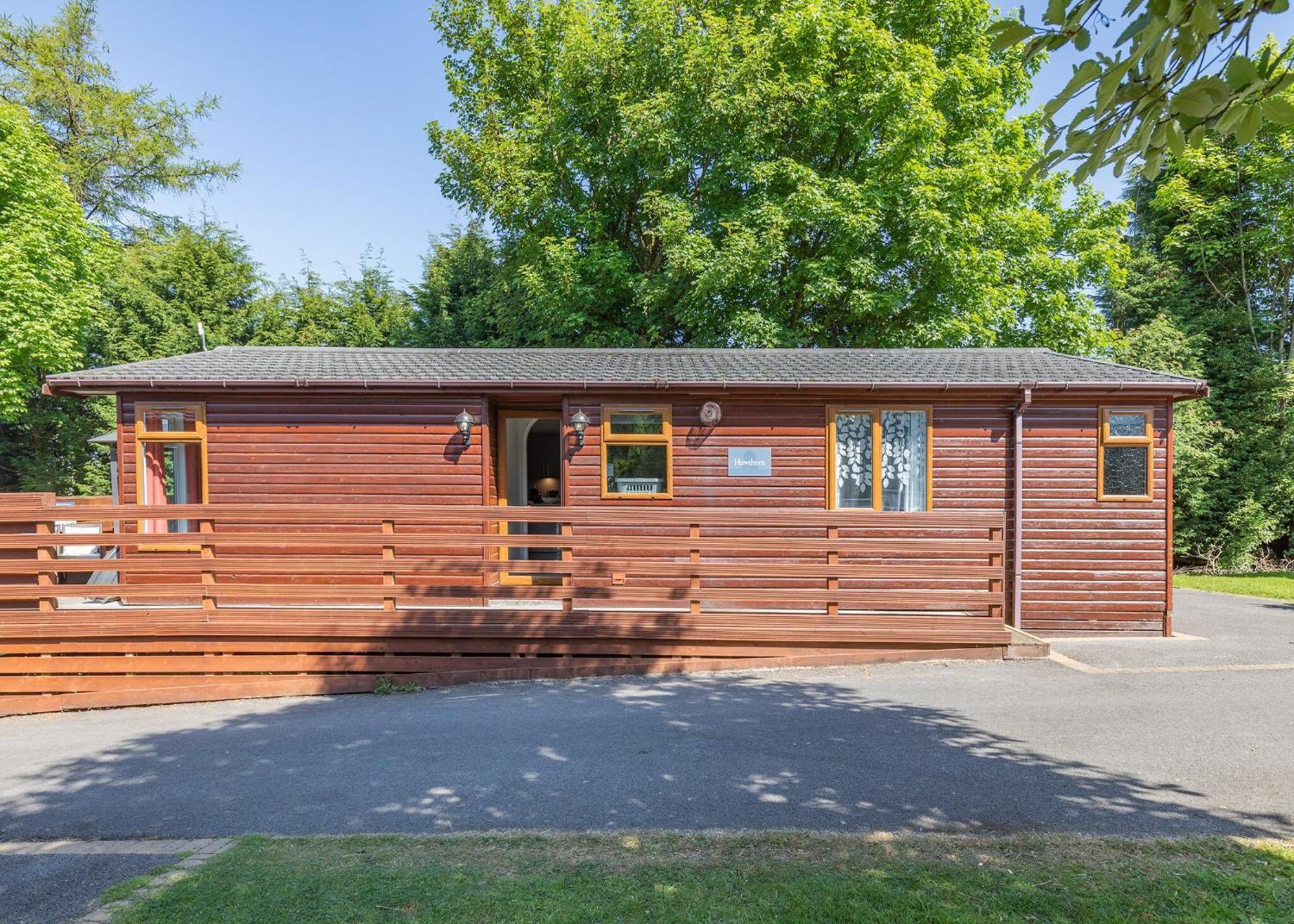 Longnor Wood Holiday Park Екстер'єр фото